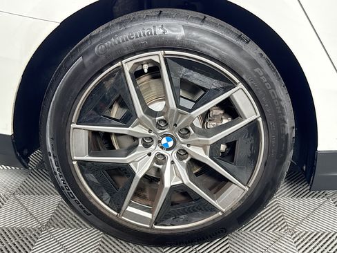Used 2026 BMW 530i w/ Premium Package RWD image 31