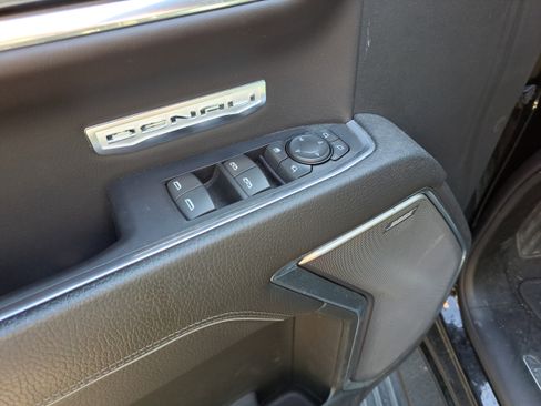 Used 2022 GMC Sierra 1500 Denali image 16