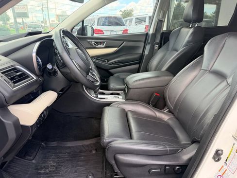 Used 2020 Subaru Ascent Limited w/ Technology Package AWD/4WD image 4