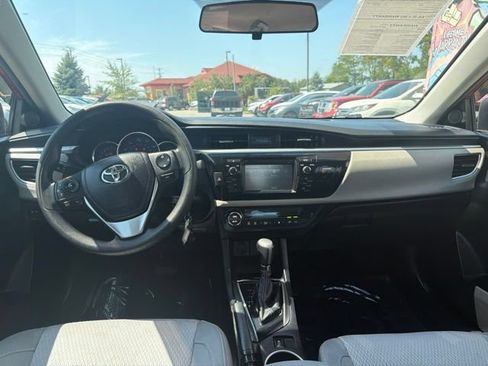 Used 2014 Toyota Corolla LE FWD image 7