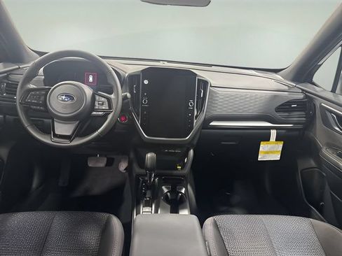 Used 2026 Subaru Forester Premium w/ Premium/Limited Package AWD/4WD image 9