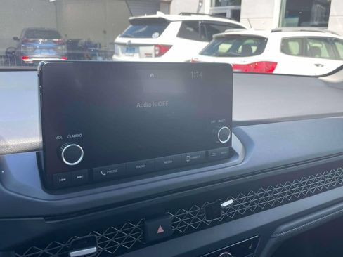 Used 2025 Honda Accord SE image 29