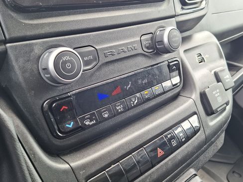 Used 2023 RAM ProMaster 1500 FWD image 14