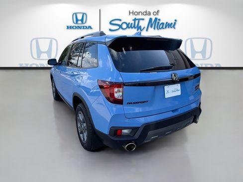 Certified 2024 Honda Passport TrailSport image 5