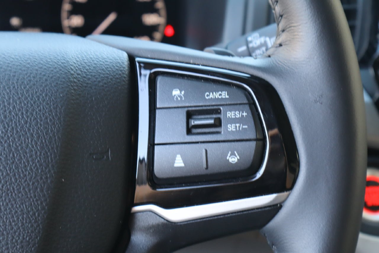 Used 2025 Honda Odyssey EX-L image 14