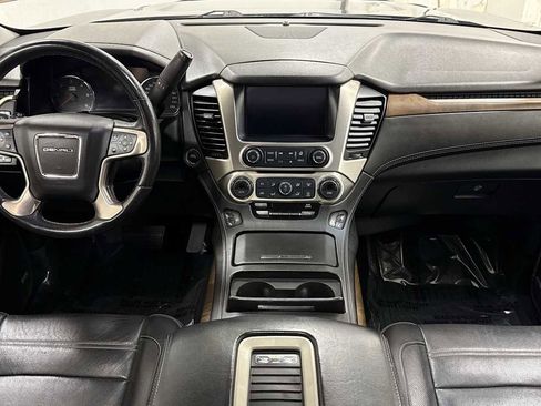 Used 2018 GMC Yukon Denali w/ Denali Ultimate Package image 28