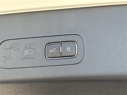 New 2026 Lincoln Aviator Black Label w/ Dynamic Handling Package image 13