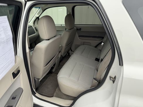 Used 2012 Ford Escape XLT AWD/4WD image 25