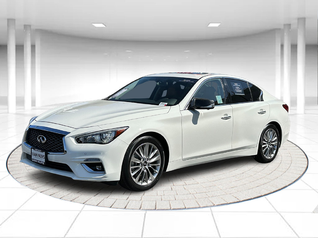 Used 2023 INFINITI Q50 Luxe RWD image 1