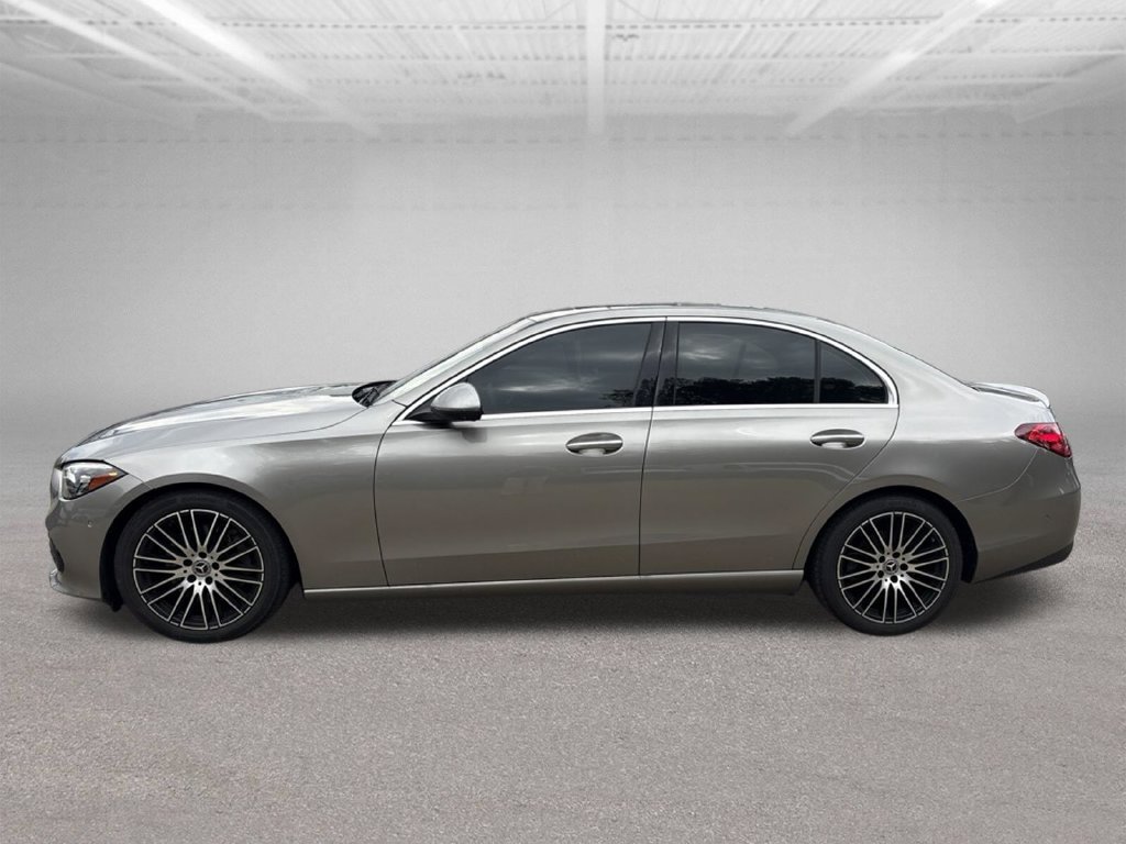 Used 2022 Mercedes-Benz C 300 4MATIC Sedan image 2