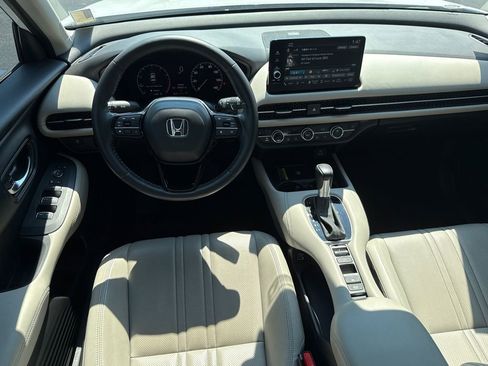 Used 2023 Honda HR-V EX-L image 22