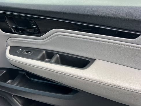 Used 2022 Honda Odyssey Elite image 21