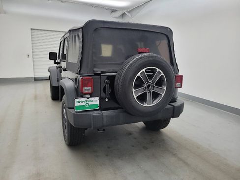 Used 2015 Jeep Wrangler Unlimited Sport AWD/4WD image 6