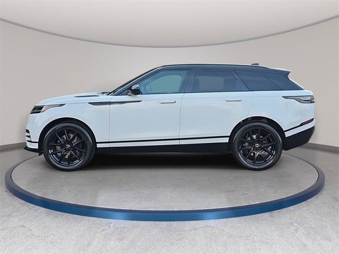 New 2026 Land Rover Range Rover Velar Dynamic SE image 8