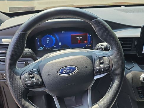 Used 2020 Ford Explorer ST w/ ST Street Pack AWD/4WD image 24
