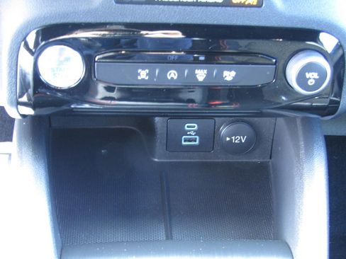 Used 2023 Ford Escape ST-Line w/ Tech Pack #1 AWD/4WD image 27