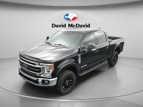 Used 2020 Ford F250 Lariat w/ Tremor Off-Road Package image 39