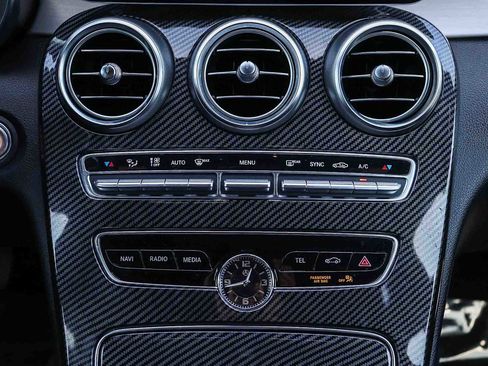 Used 2019 Mercedes-Benz C 300 Sedan image 12