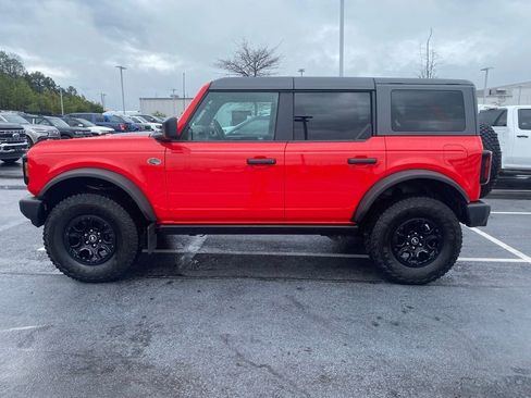 Certified 2022 Ford Bronco Wildtrak image 4