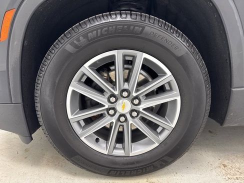 Used 2022 Chevrolet Traverse LT w/ LPO, 'HIT The Road' Package image 39