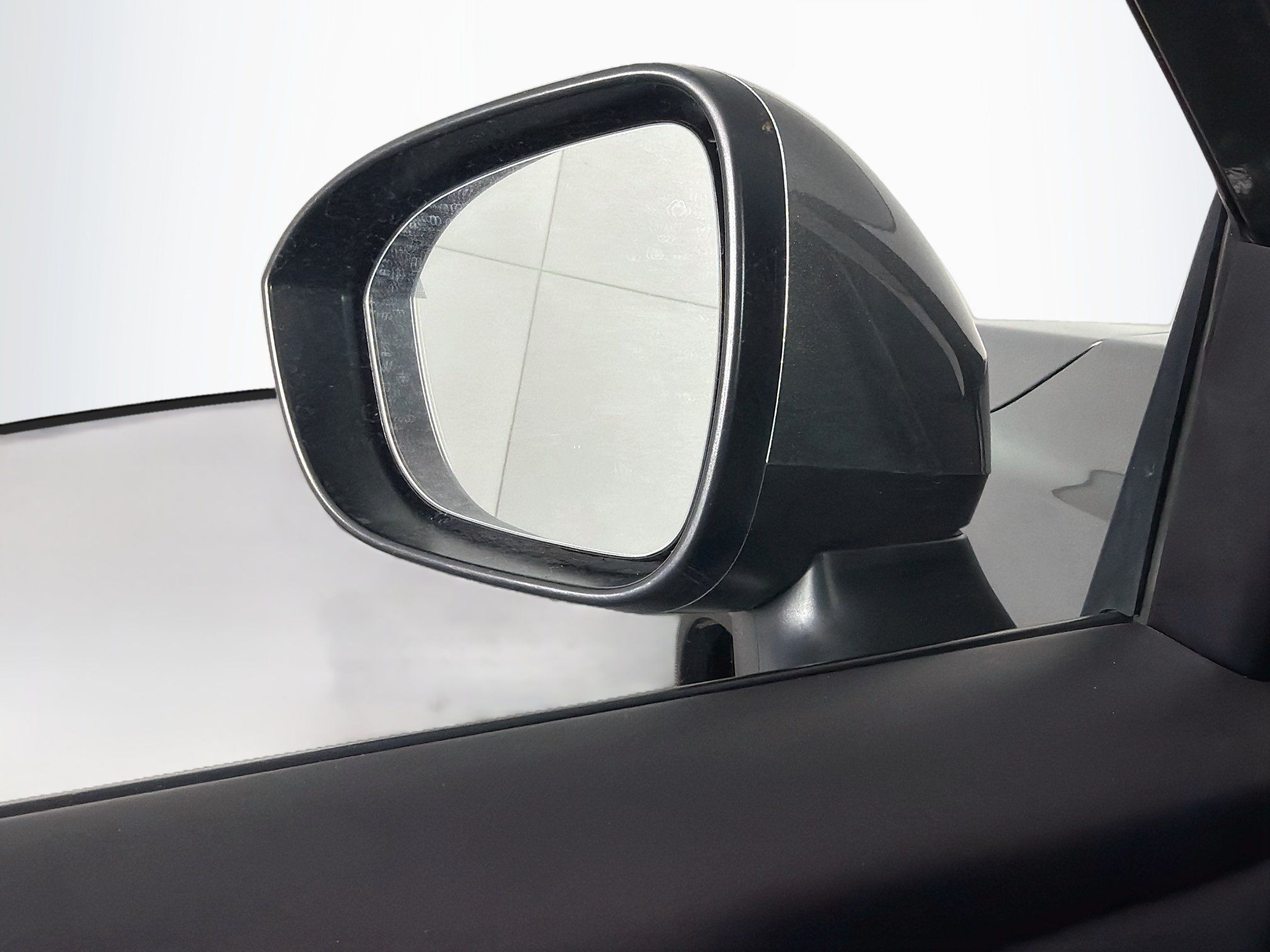 Used 2026 Nissan Rogue SV FWD image 16