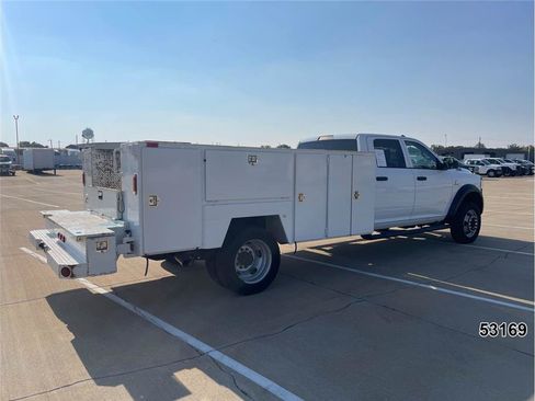 Used 2020 RAM 5500 Tradesman AWD/4WD image 2
