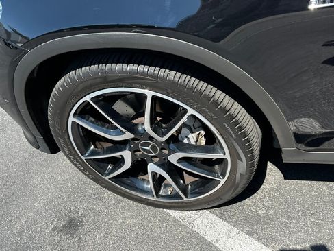 Used 2019 Mercedes-Benz GLC 43 AMG 4MATIC image 15