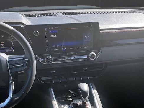 Used 2023 Chevrolet Colorado Z71 image 6