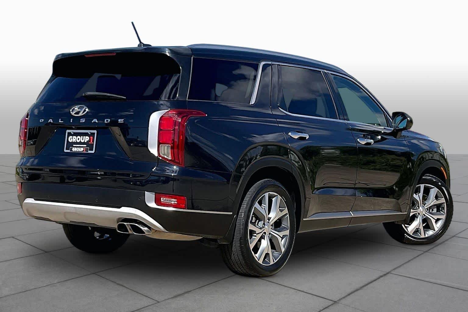 Used 2020 Hyundai Palisade SEL w/ Convenience Package FWD image 12