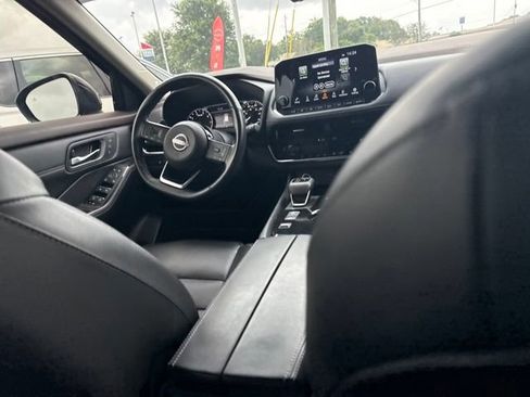Used 2023 Nissan Rogue SL w/ SL Premium Package FWD image 23