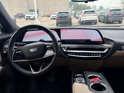 Certified 2024 Cadillac Lyriq Sport w/ Nappa Leather Package AWD/4WD image 6