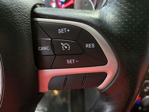 Used 2016 Dodge Charger R/T Scat Pack w/ Beats Audio Group RWD image 16
