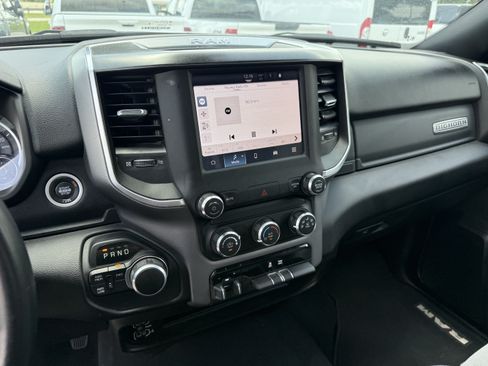 Used 2024 RAM 2500 Big Horn AWD/4WD image 19