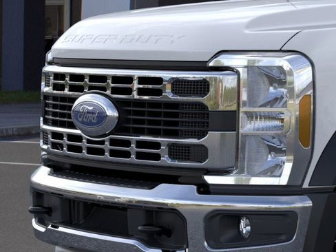 New 2026 Ford F550 2WD Regular Cab Super Duty image 17