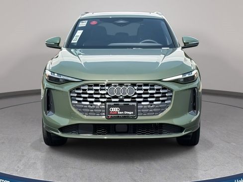 Certified 2025 Audi Q5 Premium Plus w/ Premium Plus image 2