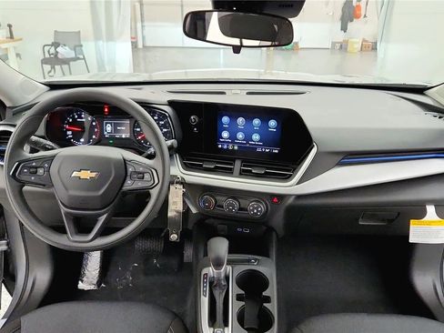 New 2026 Chevrolet Trax LS w/ Driver Confidence Package image 51