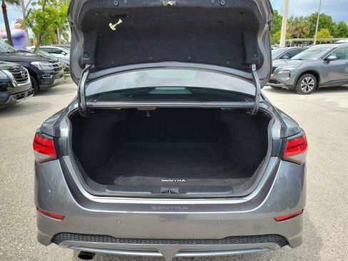 Used 2020 Nissan Sentra SR w/ Electronics Package FWD image 10