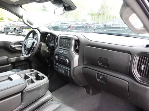 Used 2023 Chevrolet Silverado 1500 Custom w/ LPO, Dark Essentials Package AWD/4WD image 33
