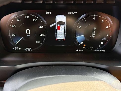 Used 2019 Volvo XC90 T6 Momentum w/ Protection Package Premier AWD/4WD image 19