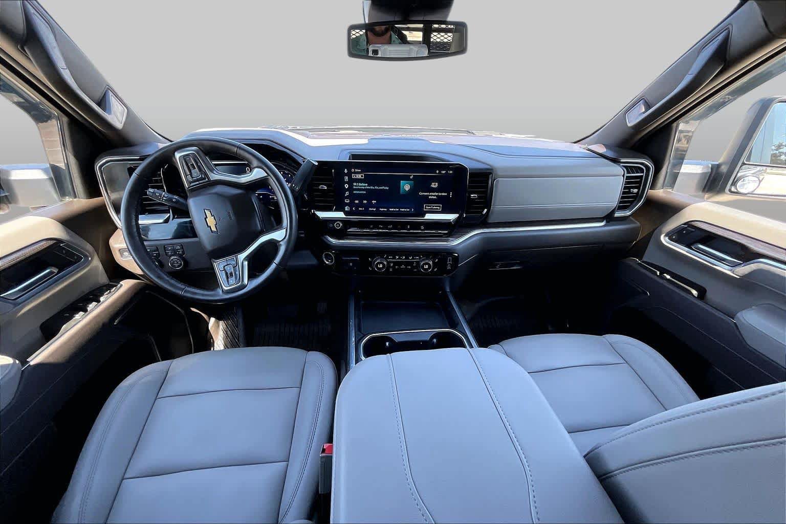 Used 2025 Chevrolet Silverado 3500 LT w/ Texas Edition AWD/4WD image 16