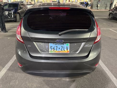 Used 2019 Ford Fiesta SE image 3