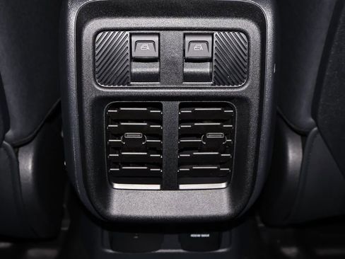 New 2026 Ford Bronco Badlands image 13