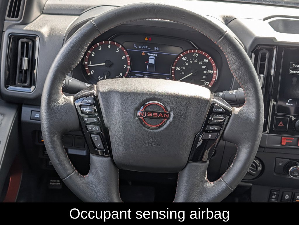 Used 2026 Nissan Frontier PRO-4X AWD/4WD image 13