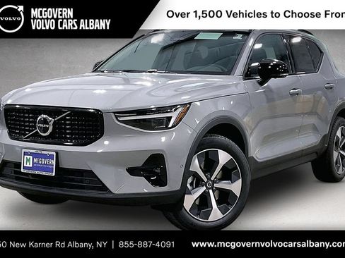 New 2026 Volvo XC40 B5 Plus w/ Protection Package Premier AWD/4WD image 1