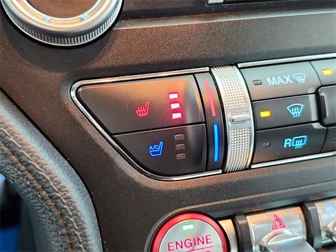 Used 2020 Ford Mustang GT Premium image 32