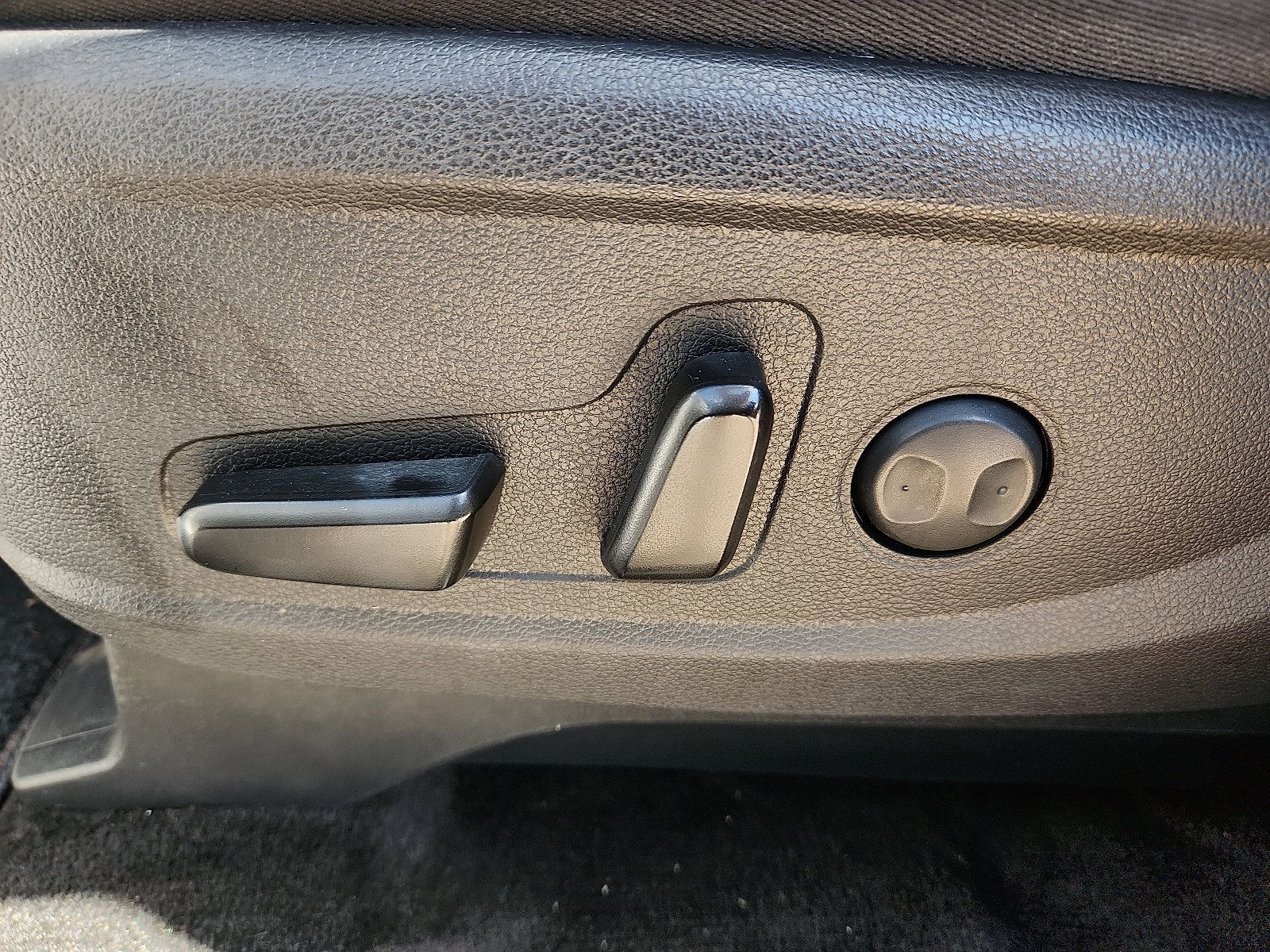 Used 2021 Hyundai Palisade SEL FWD image 13