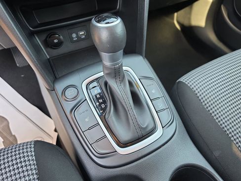 Used 2021 Hyundai Kona SEL w/ Cargo Package image 30