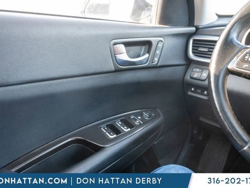 Used 2020 Kia Optima Premium image 15