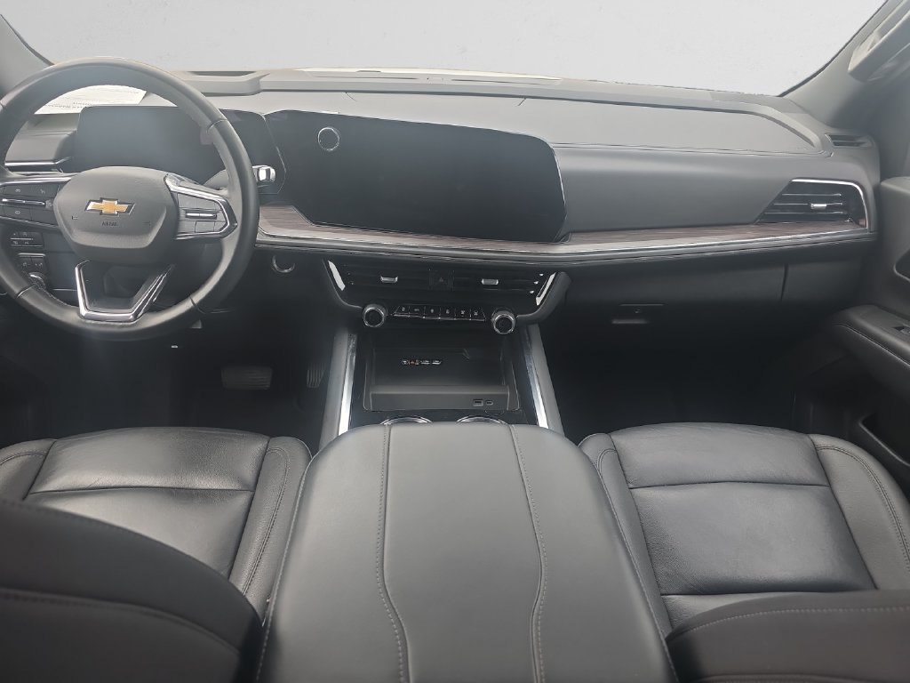 Used 2025 Chevrolet Tahoe LT AWD/4WD image 11
