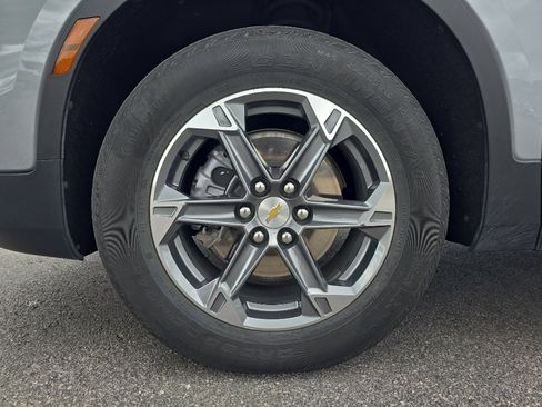 Certified 2025 Chevrolet Blazer LT AWD/4WD image 25